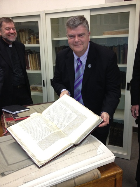 Biblioteca biblico NT de Cristobal Colon (1)